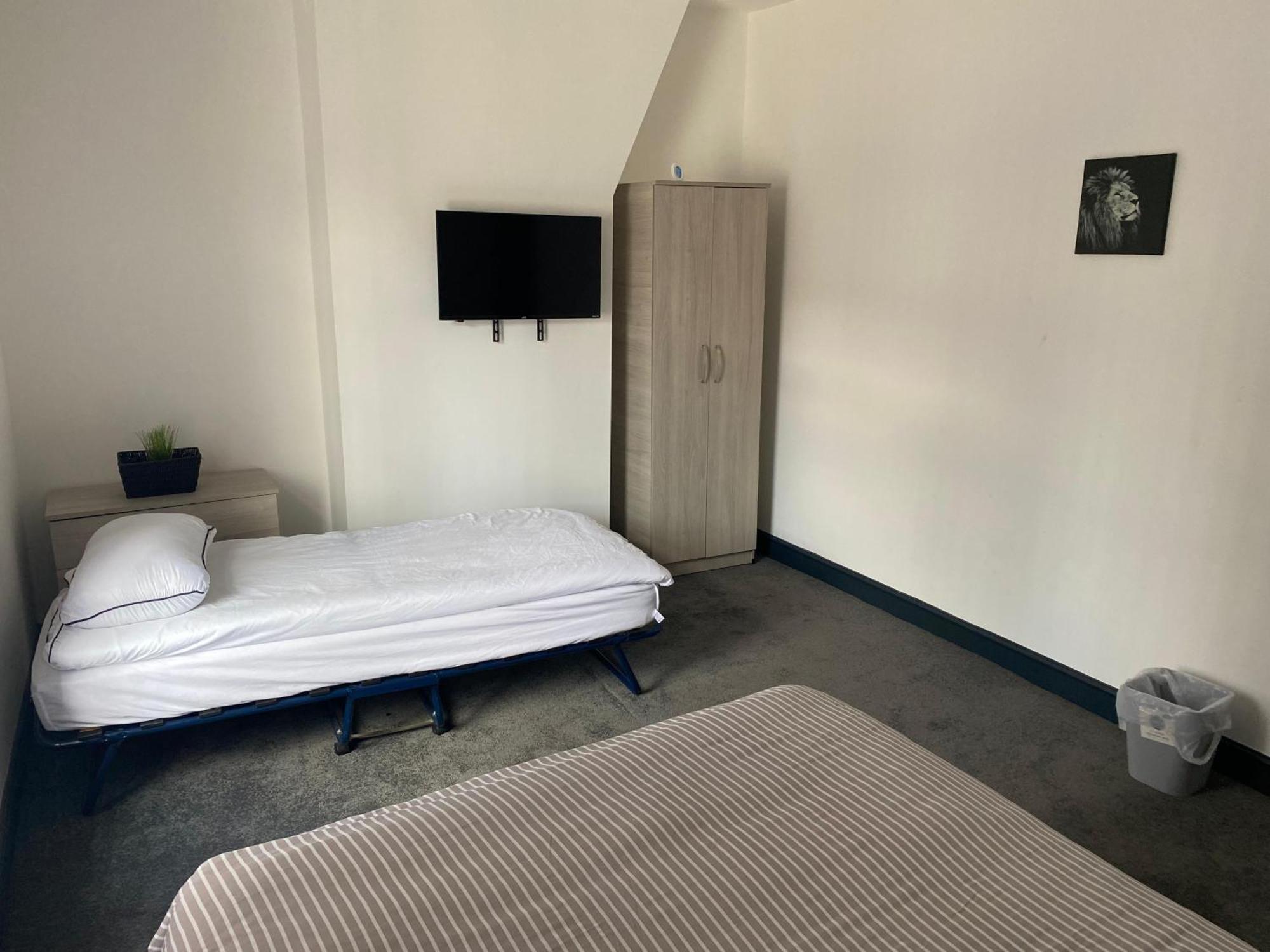 Houghton Guest House 1 Stoke-on-Trent Εξωτερικό φωτογραφία