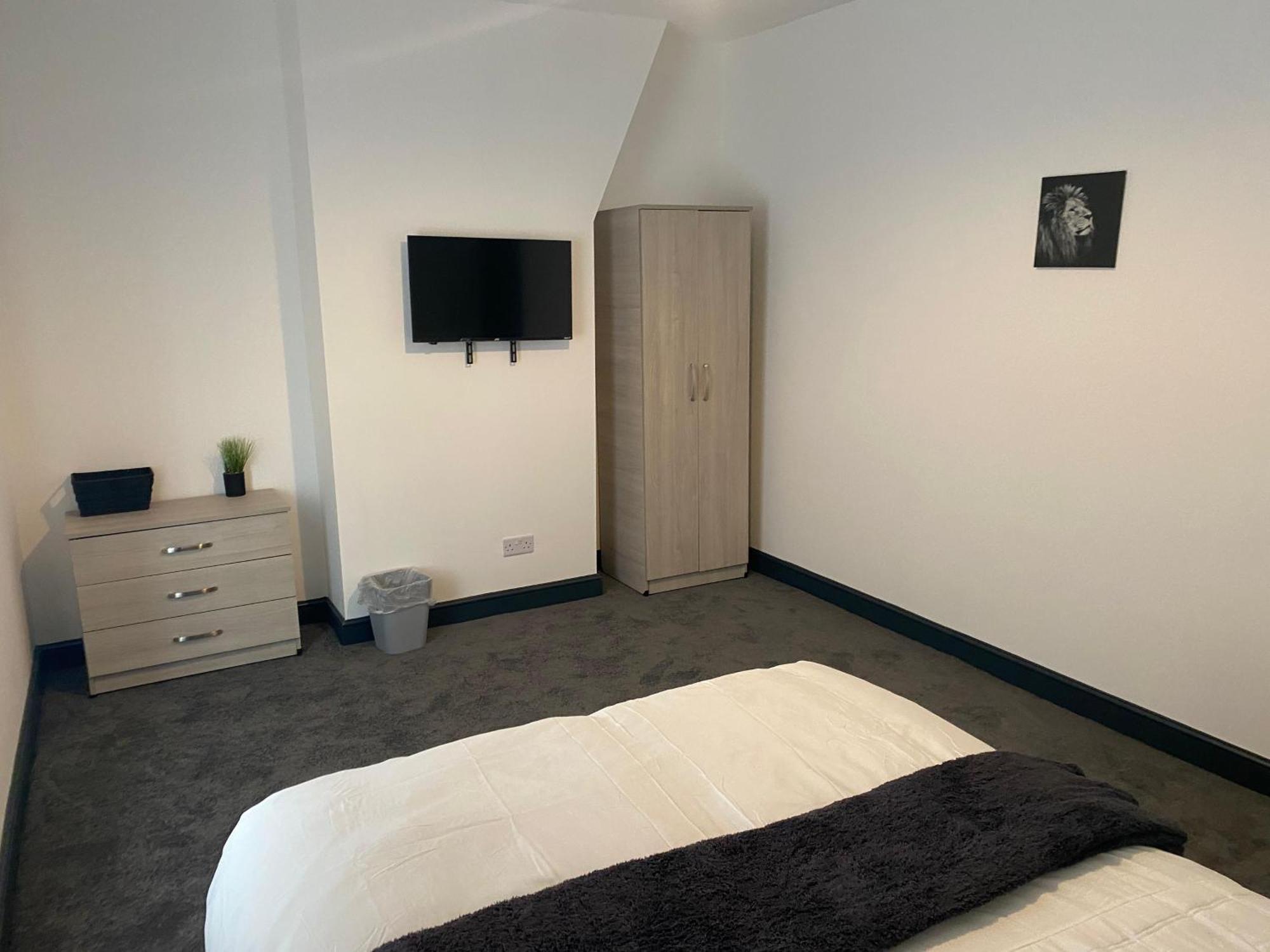 Houghton Guest House 1 Stoke-on-Trent Εξωτερικό φωτογραφία