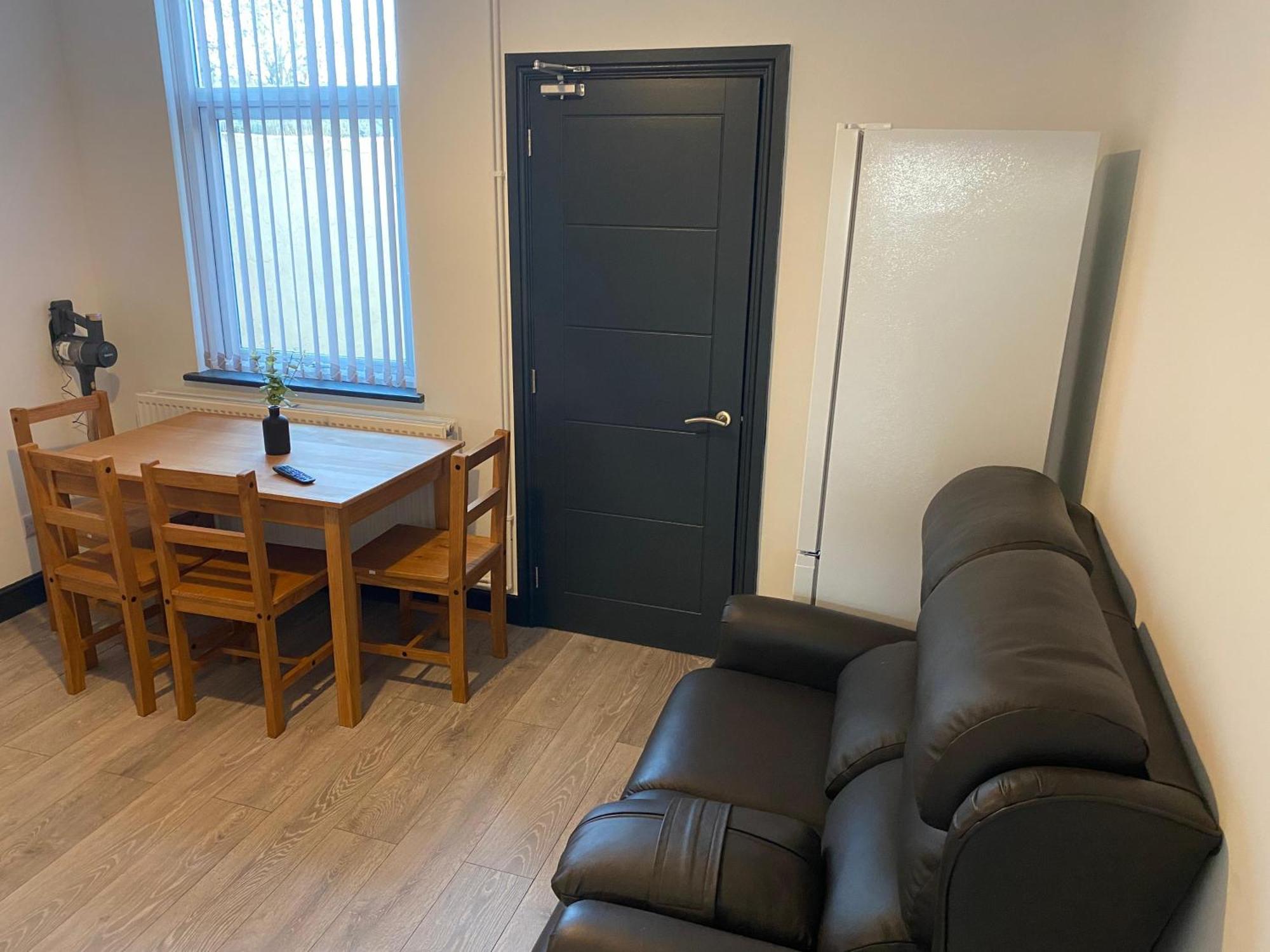 Houghton Guest House 1 Stoke-on-Trent Εξωτερικό φωτογραφία